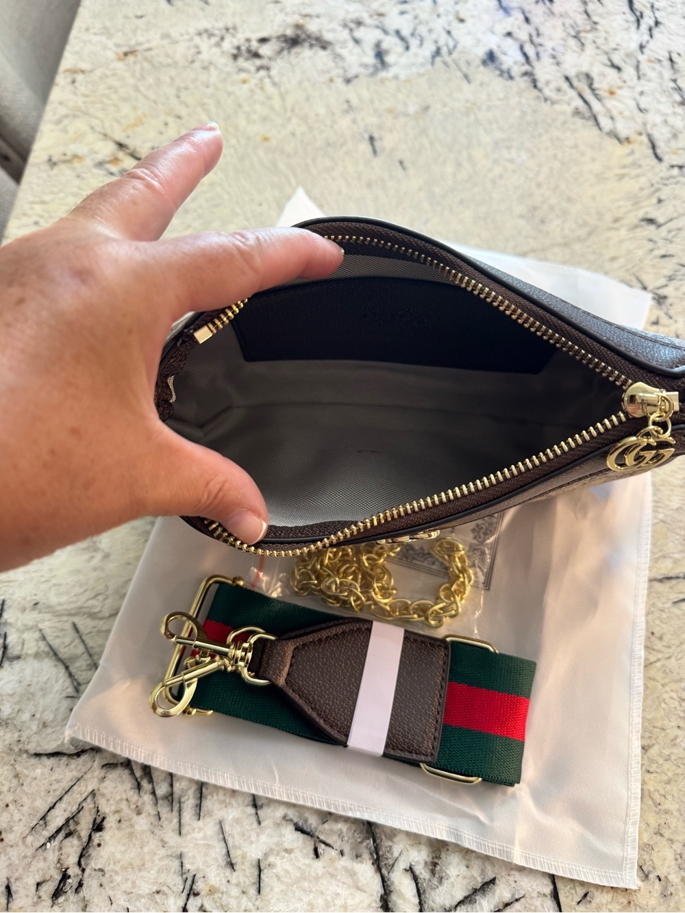 Gucci Brown GG Canvas and brown purse. New! - Picture 3 of 6